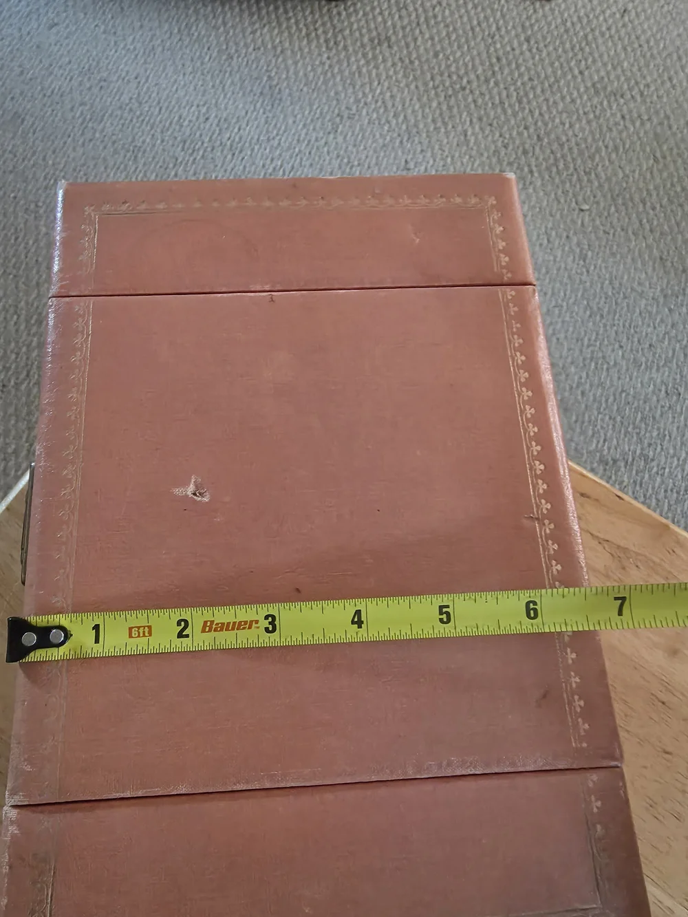 N/A vintage compact